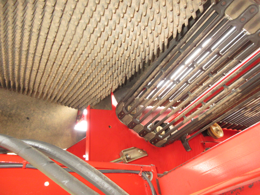 5879 Grimme SE75-20 potato harvester