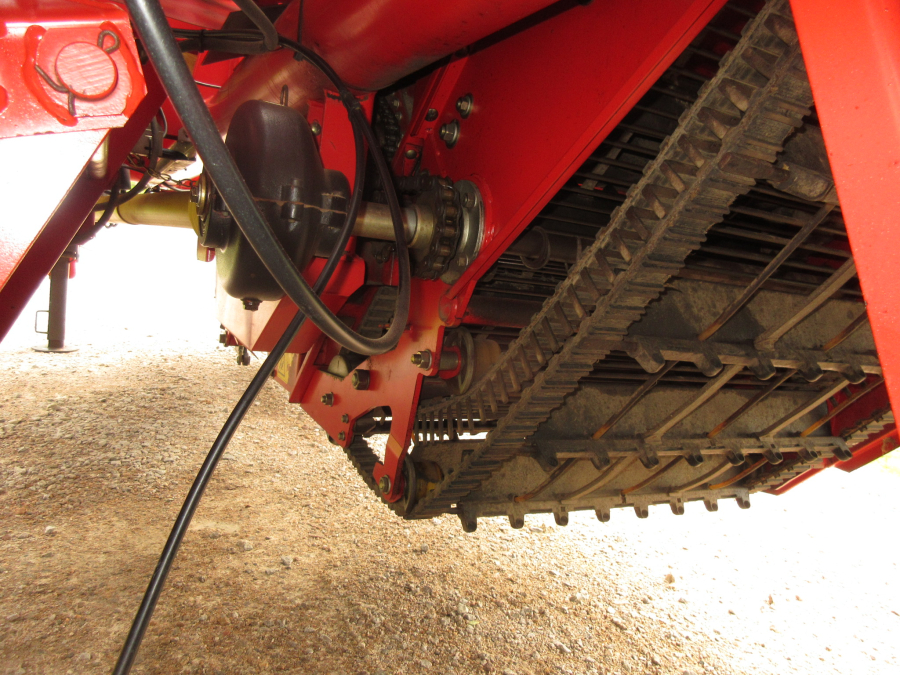 5879 Grimme SE75-20 potato harvester