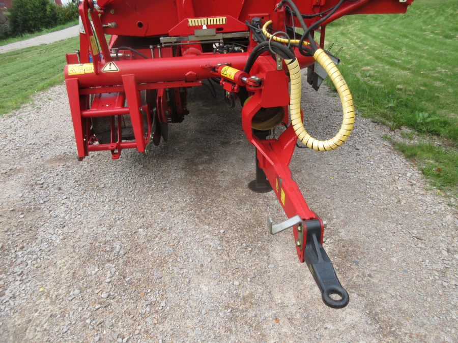 5879 Grimme SE75-20 potato harvester