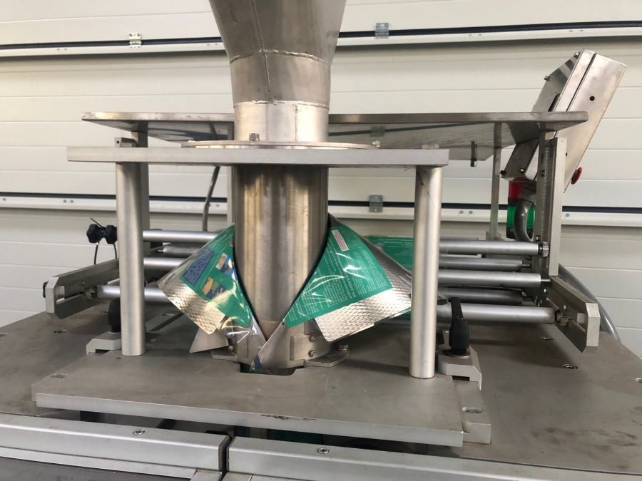 5881 GNA AV65 Vertikale Verpackungsmaschine