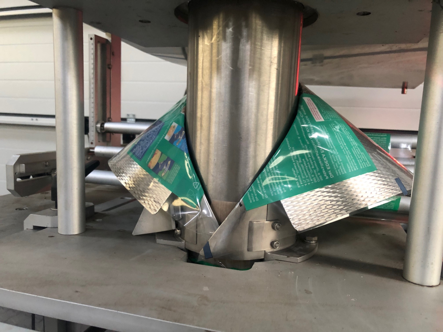 5881 GNA AV65 Vertikale Verpackungsmaschine