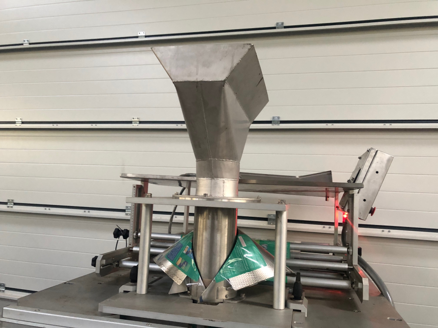 5881 GNA AV65 Vertikale Verpackungsmaschine