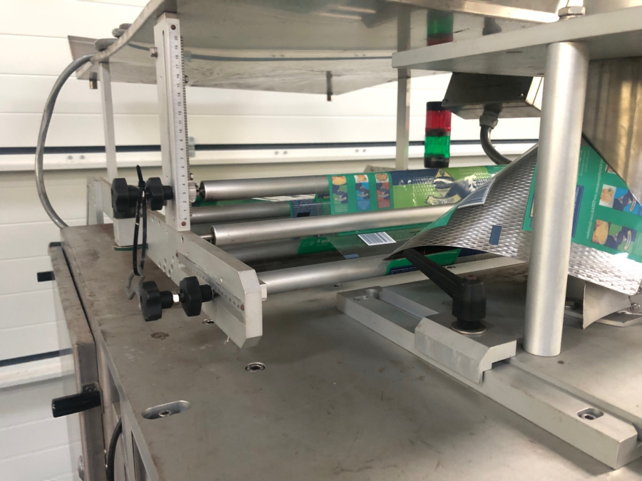 5881 GNA AV65 Vertikale Verpackungsmaschine