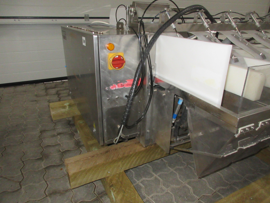 5895 Newtec 2014XBD Wiegemaschine 