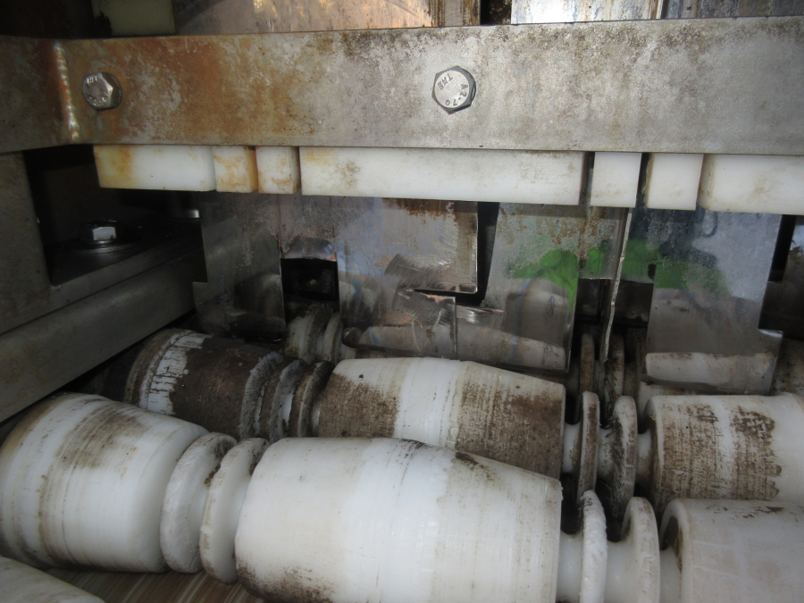 5904 Sormac DMA-60 potato halving machine