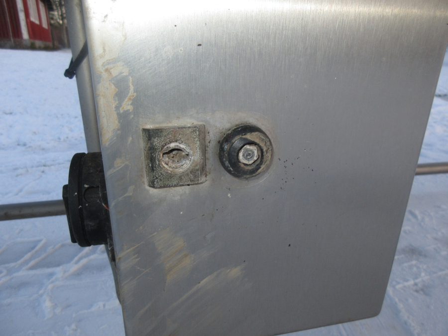 5904 Sormac DMA-60 potato halving machine