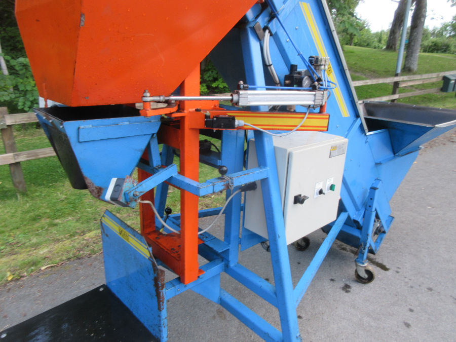 5911 EMVE Wiegemaschine 
