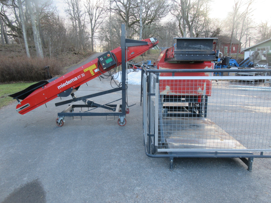 5915 Miedema MB55 box filler