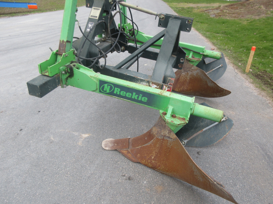 5961 Reekie bed plough