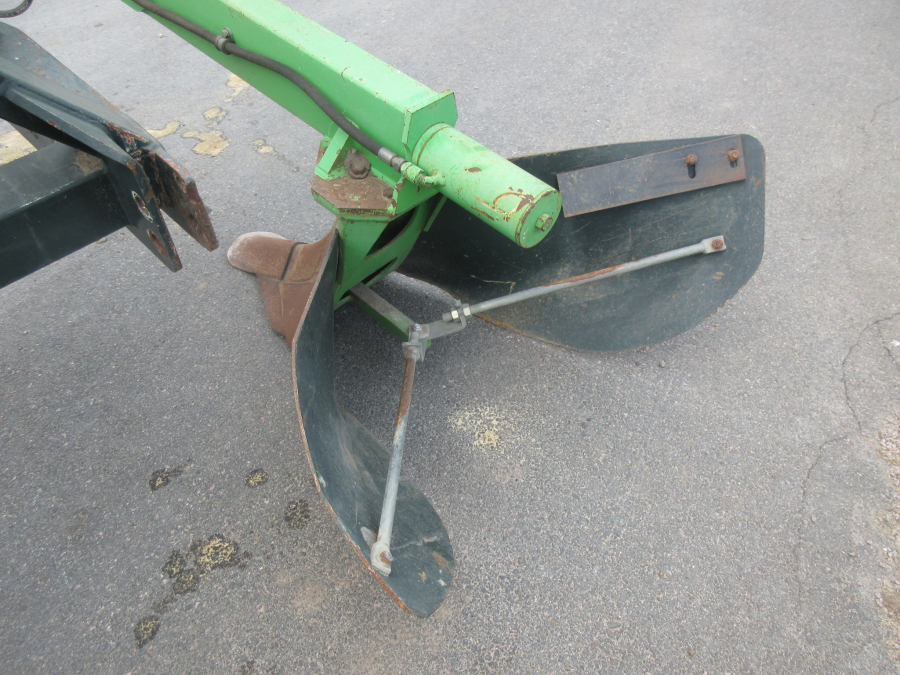 5961 Reekie bed plough