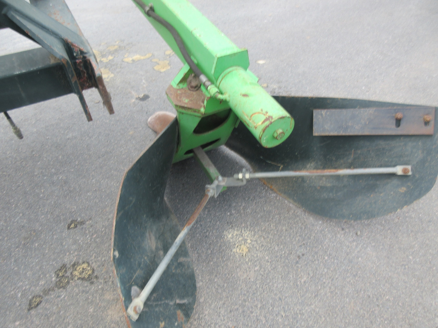 5961 Reekie bed plough