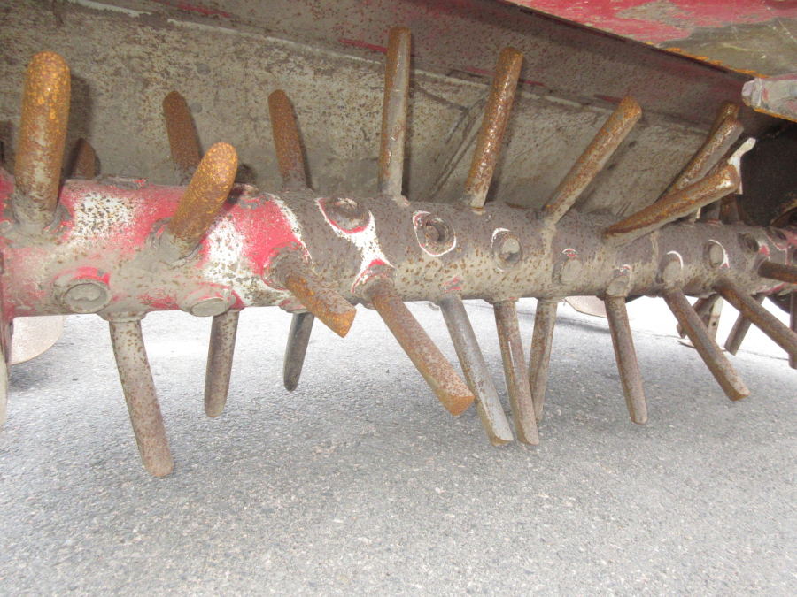 5962 Reekie bed plough with cultivator