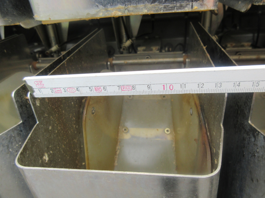 5967 Newtec 4015B2G weigher for potato / Carrots