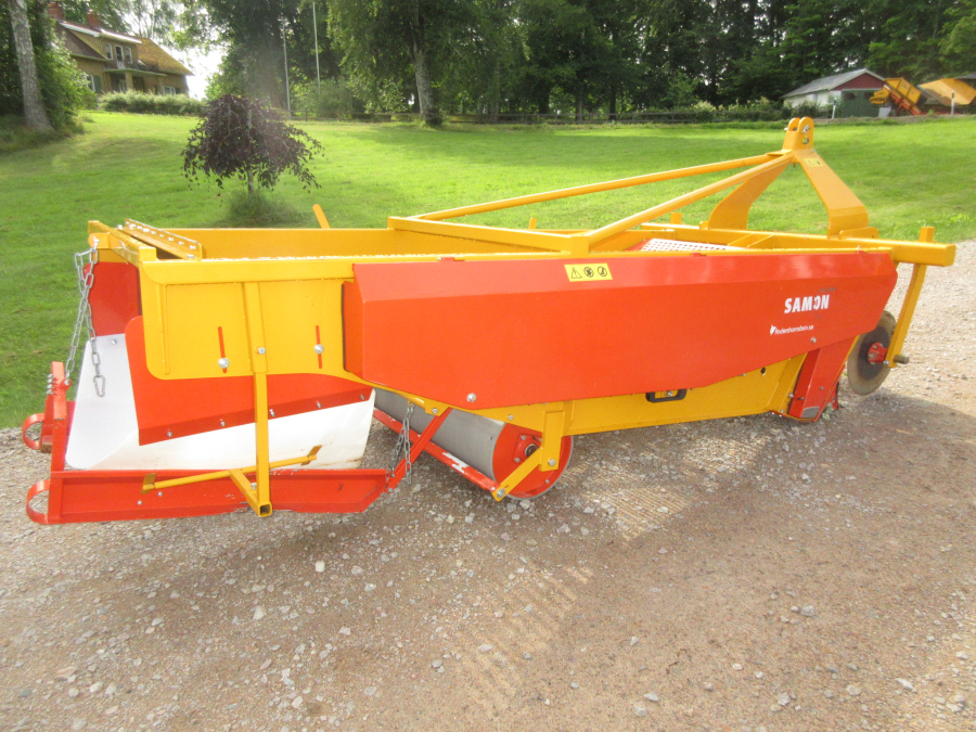 5972 Samon onion windrower 1350 mm web