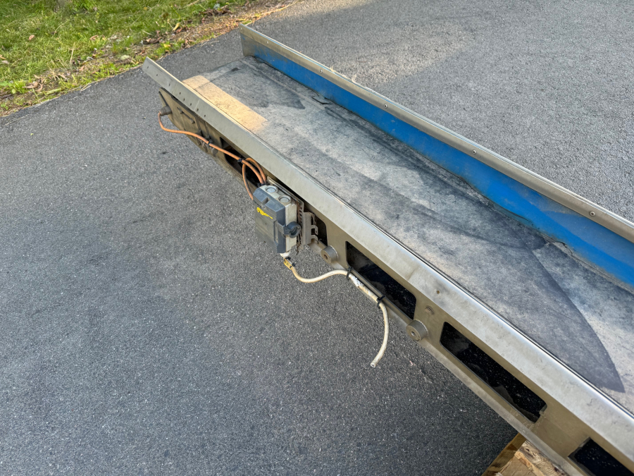 5984 Emve conveyor belt 4000x300 mm