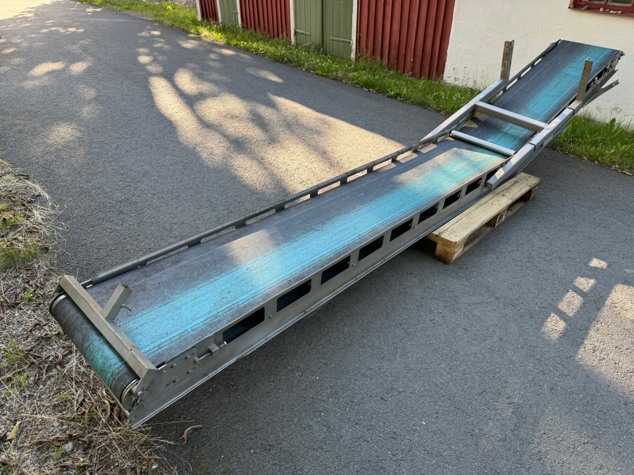 5987 Emve conveyor belt 2800x500 +1900 mm goose neck
