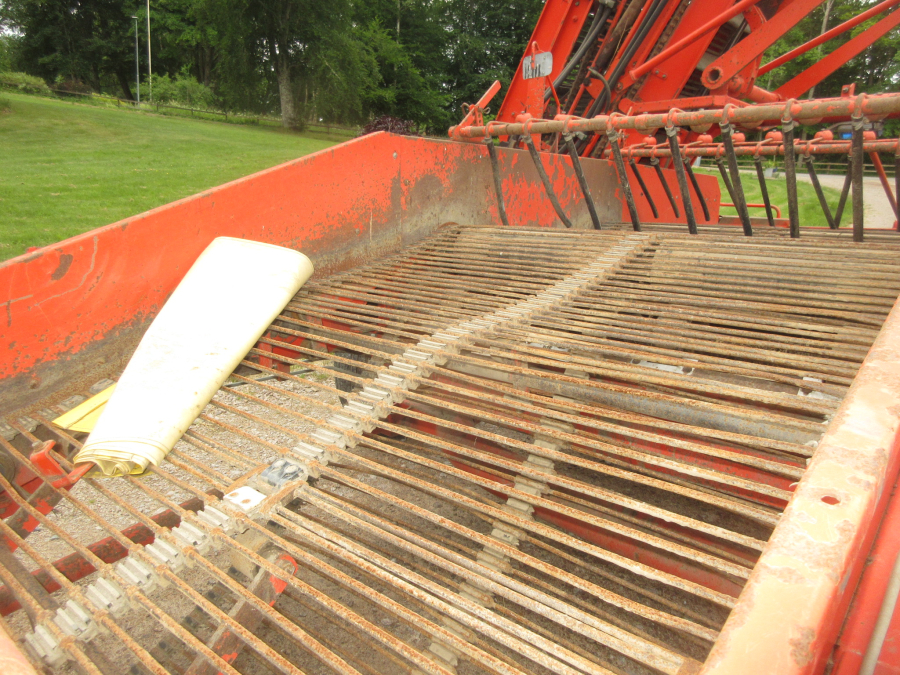 5989 Grimme DL1500 Onion loader