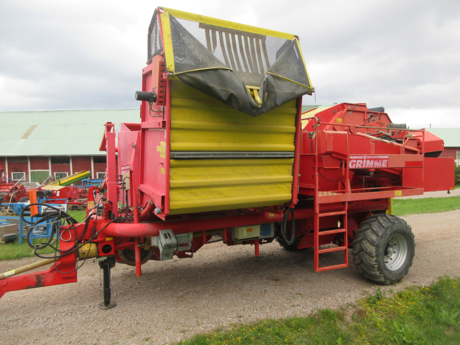 5997 Grimme SE 75-30 potato harvester