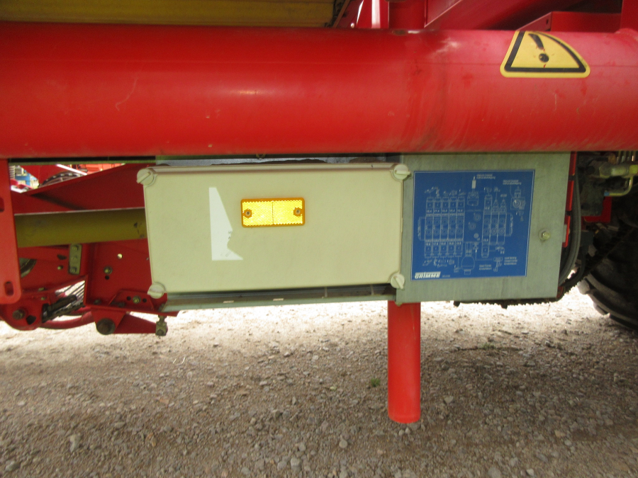 5997 Grimme SE 75-30 potato harvester