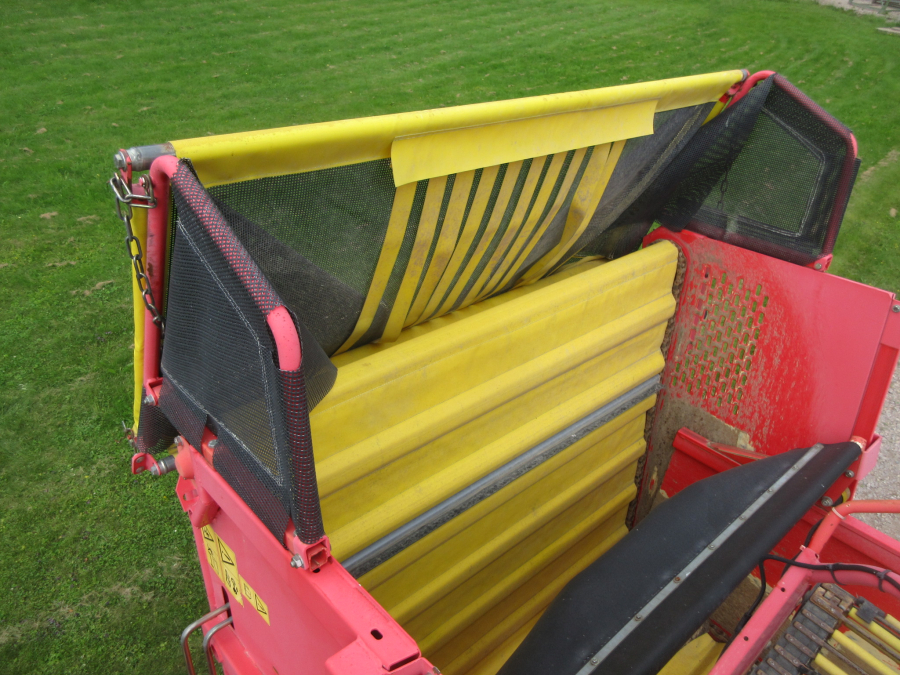 5997 Grimme SE 75-30 potato harvester