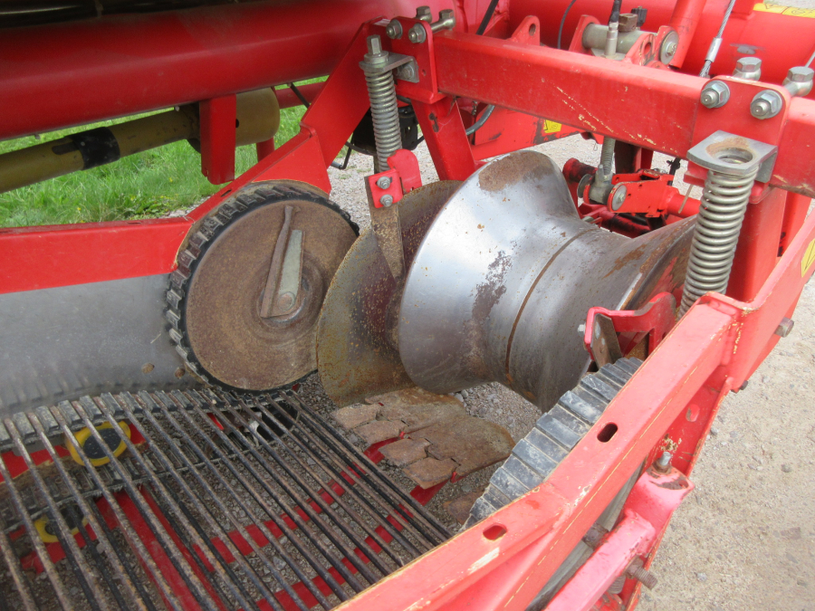 5997 Grimme SE 75-30 potato harvester