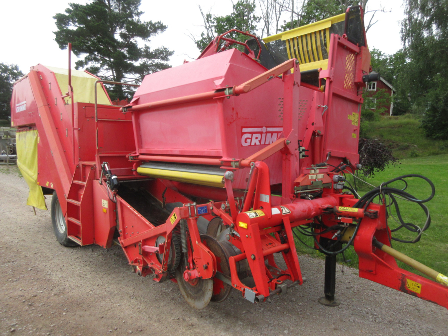 5997 Grimme SE 75-30 potato harvester