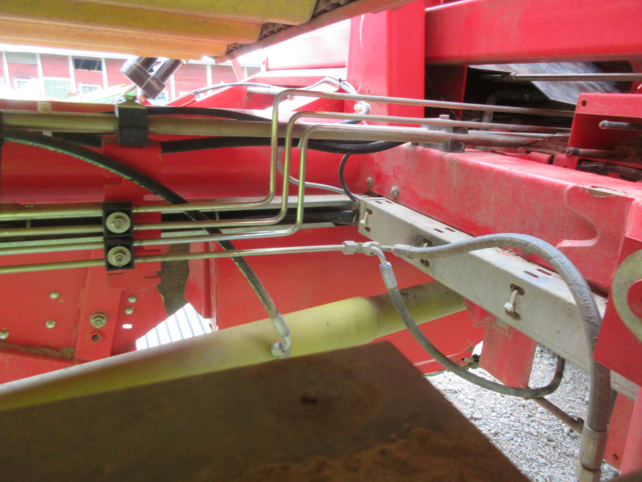 5997 Grimme SE 75-30 potato harvester