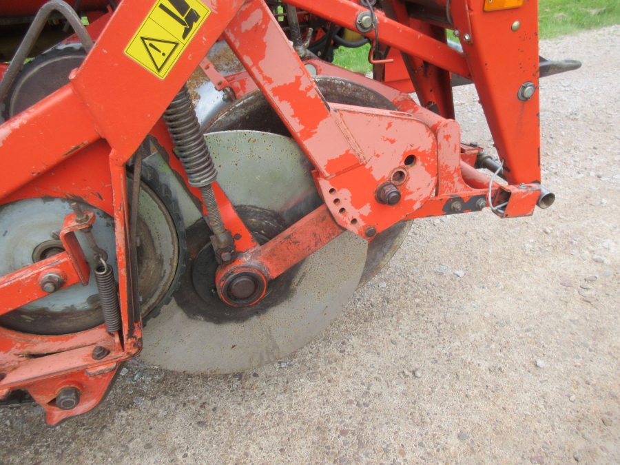 5998 Grimme SE75-40 potato harvester