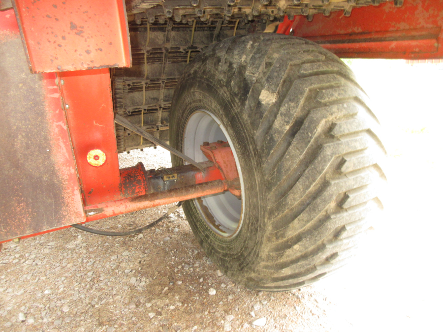 5998 Grimme SE75-40 potato harvester