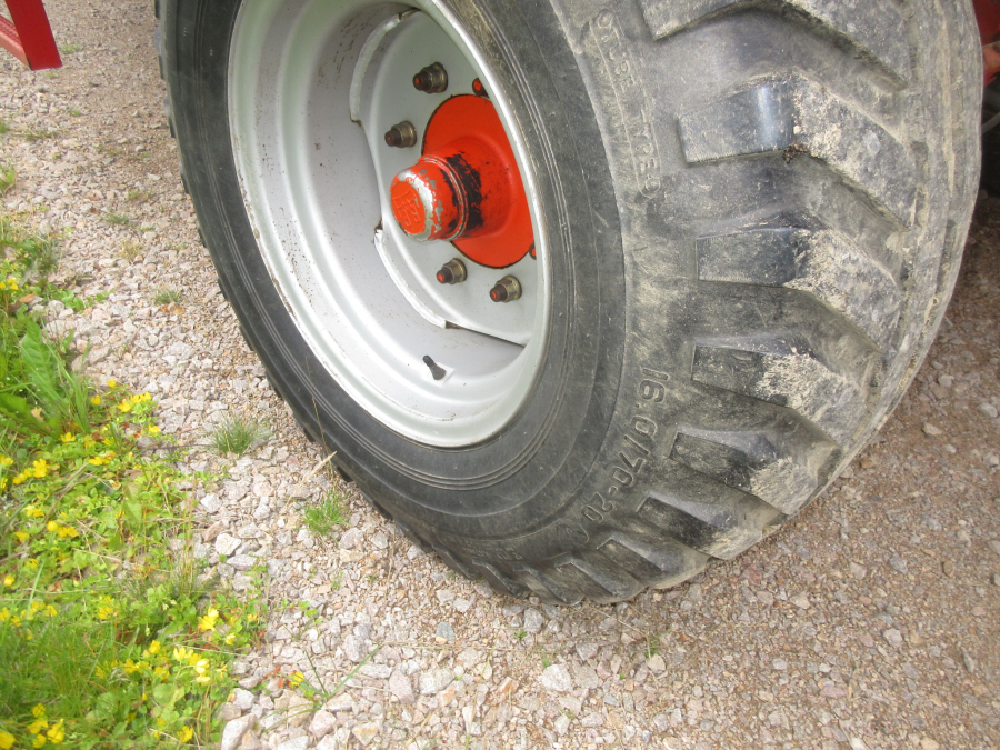 5998 Grimme SE75-40 potato harvester