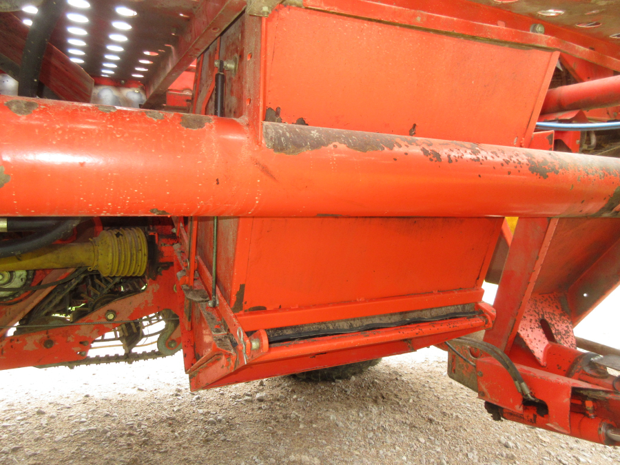 5998 Grimme SE75-40 potato harvester