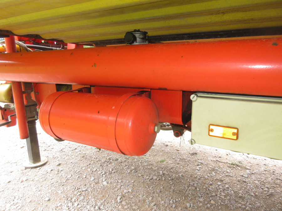 5998 Grimme SE75-40 potato harvester