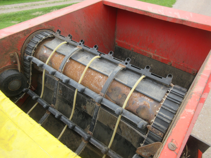5998 Grimme SE75-40 potato harvester