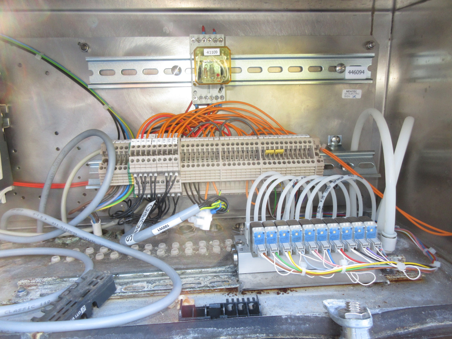 6042 Newtec 2014PCB 2B weigher for processed products