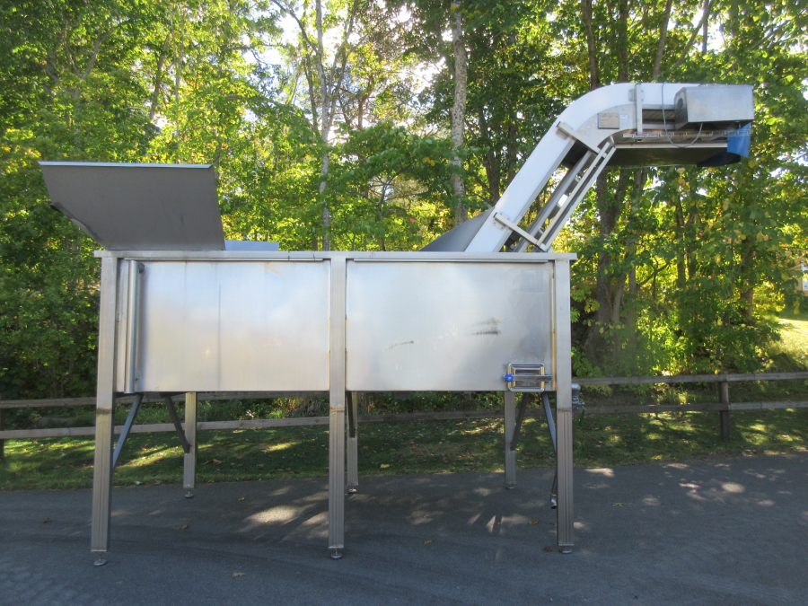6044 Ferlo feeding bunker