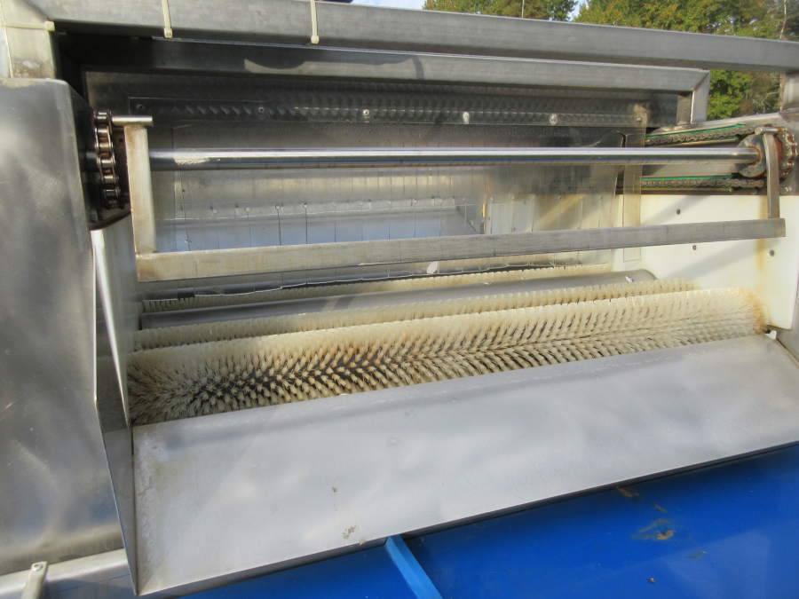 6054 Zumex Food Engineering washing line for citrus