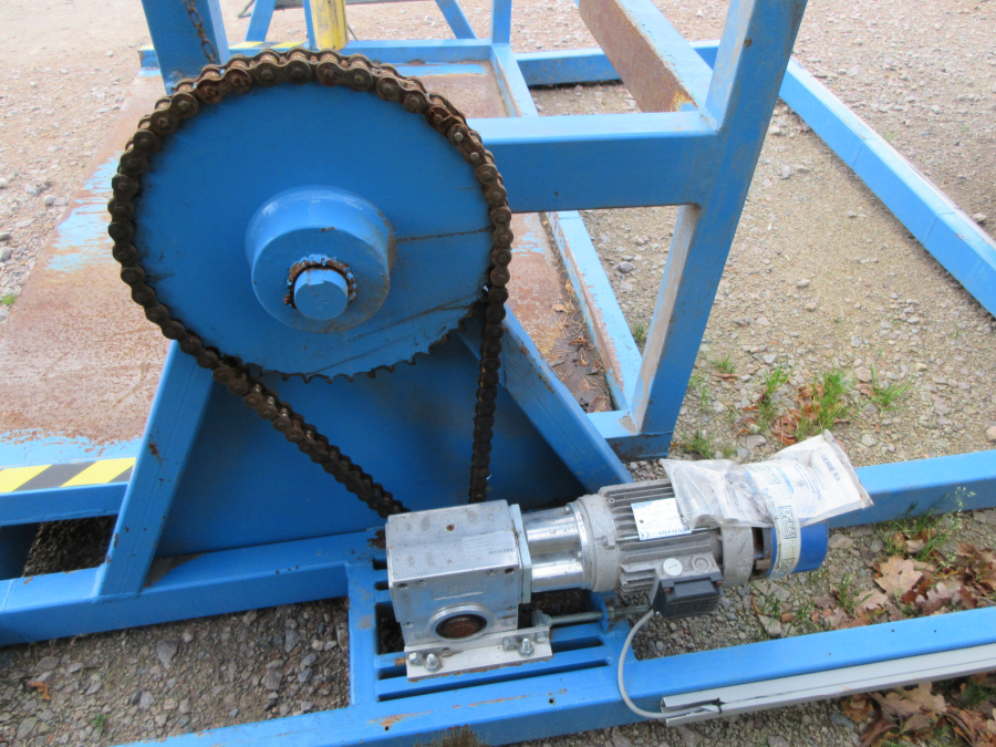 6060 EMVE box turner electric with Trevira sack