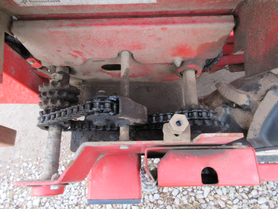6081 Kverneland Underhaug 3000 potato planter