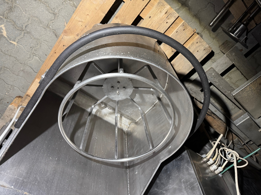 6089 Eillert Centirfuge MSD spinner dryer for leafy vegetables