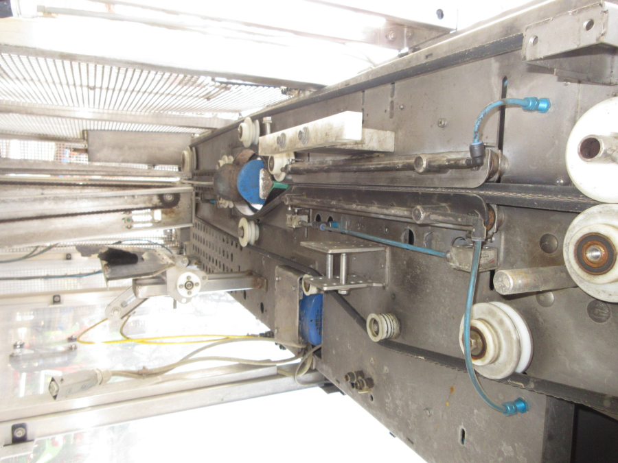 6116 Gillenkirch 2100 E Horisontelle Verpackungsmaschine