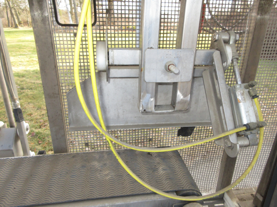 6116 Gillenkirch 2100 E Horisontelle Verpackungsmaschine