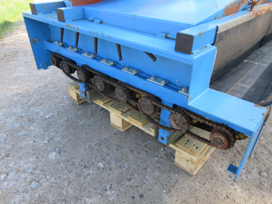 6126 Emve Bürstenmaschine 1200 mm 8 borstar