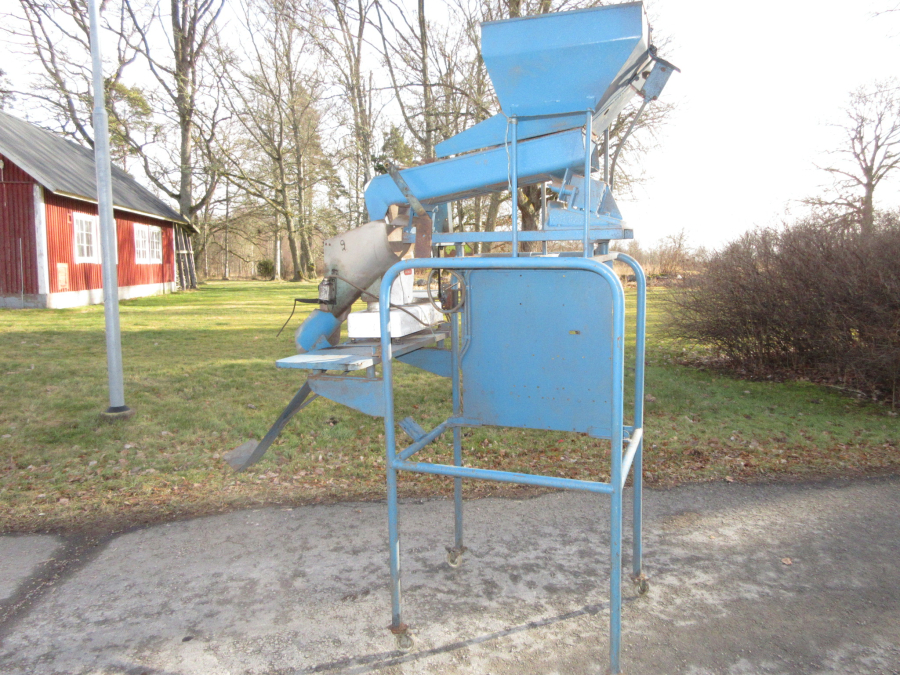 6138 EMVE Wiege