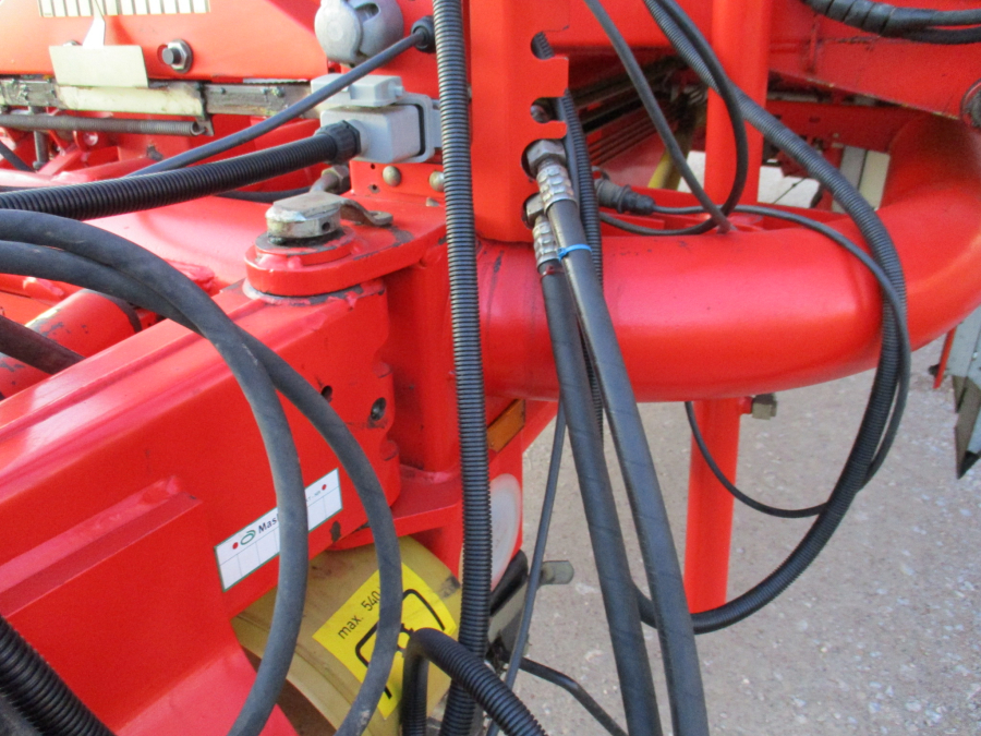 6148 Grimme SE75-30 potato harvester