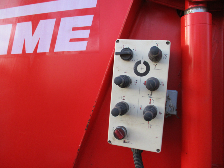 6148 Grimme SE75-30 potato harvester