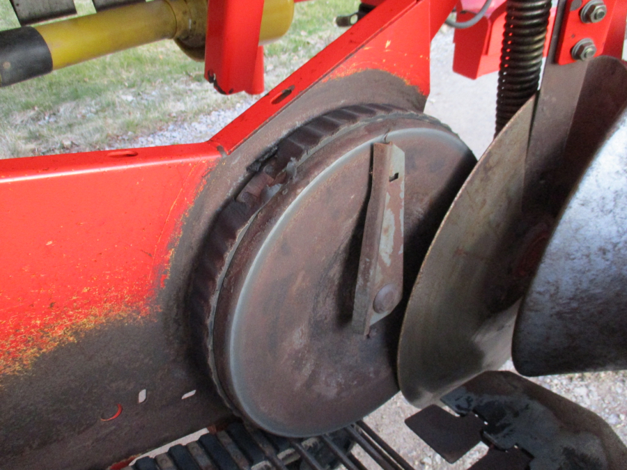 6148 Grimme SE75-30 potato harvester