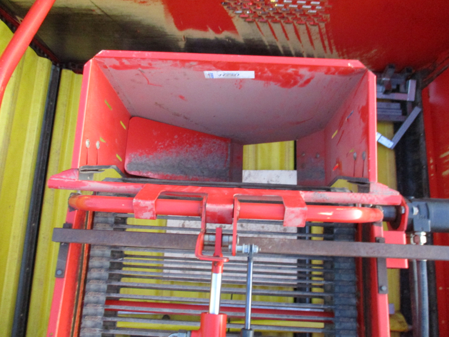 6148 Grimme SE75-30 potato harvester