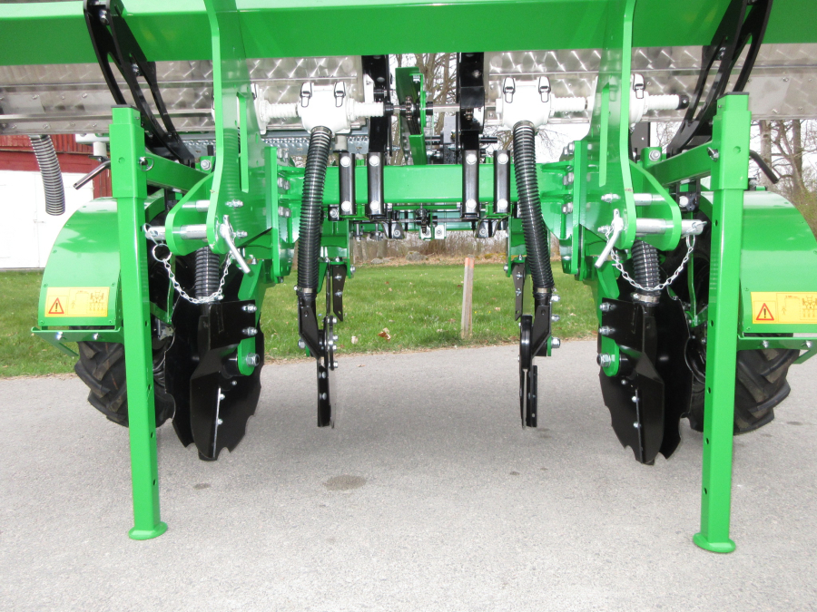 6151 Sfoggia Thema front fertilizer unit NEW