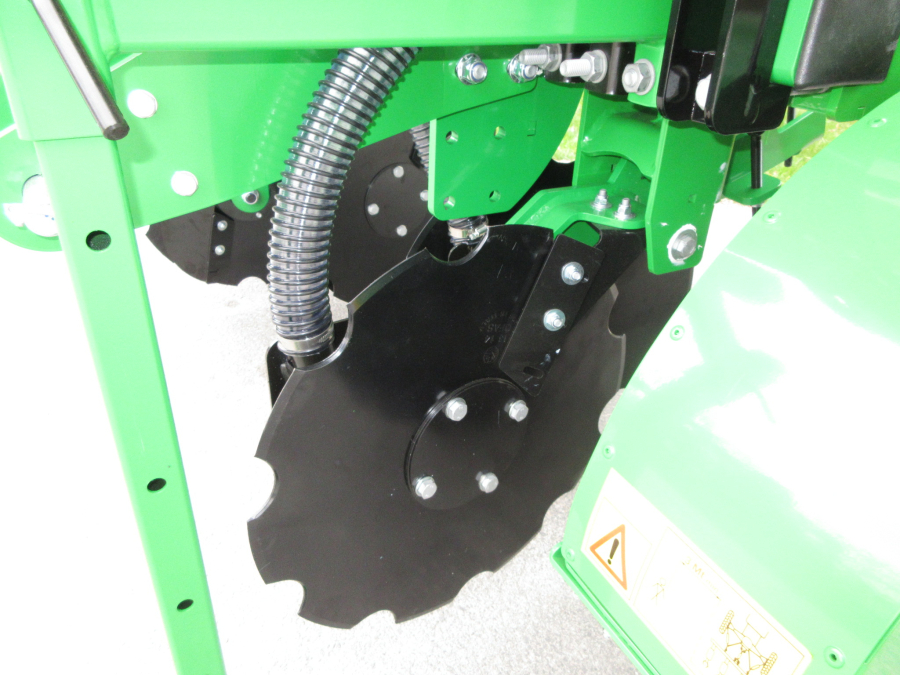 6151 Sfoggia Thema front fertilizer unit NEW