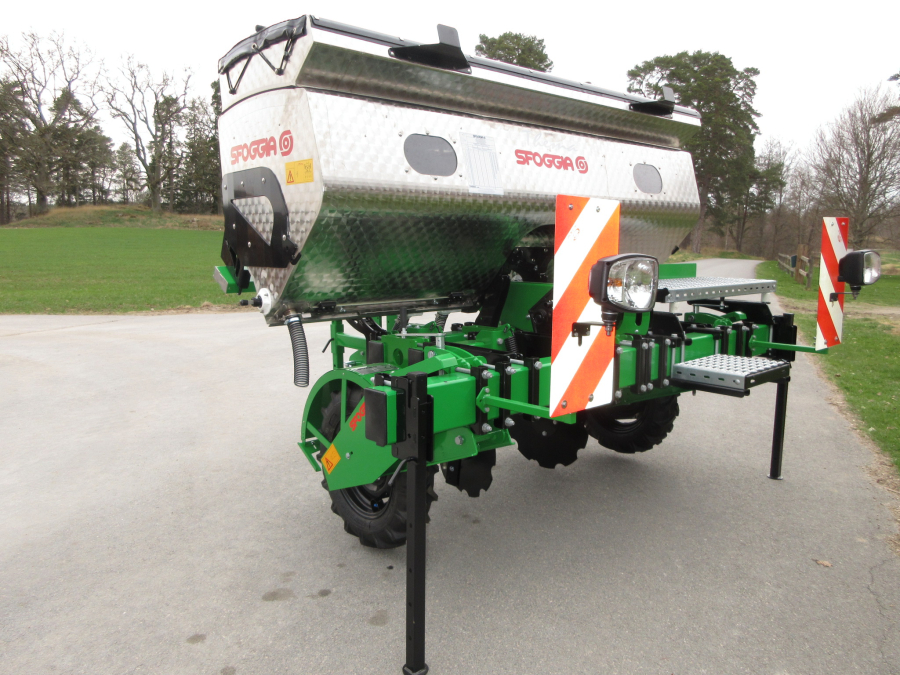 6151 Sfoggia Thema front fertilizer unit NEW